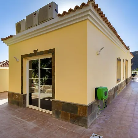 Monte Vista Vila *